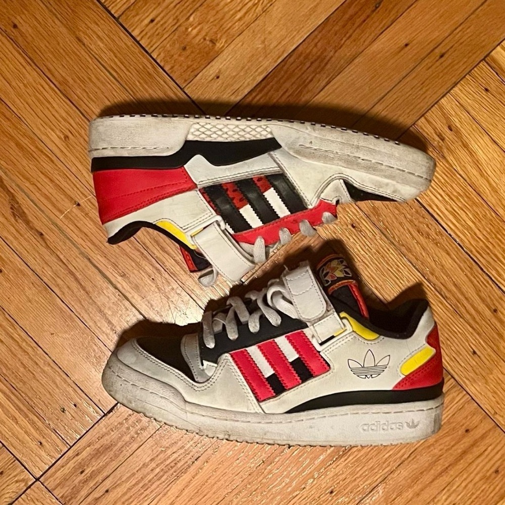 Used Adidas Red Legend Ink Forum Sneakers Boys 5.5